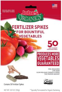 Jobe’s Organics Vegetable & Tomato Fertilizer Spikes, 2-7-4 Time Release Fertilizer for All Vegetables, Herbs & Tomato Plants, 50 Spikes per Package